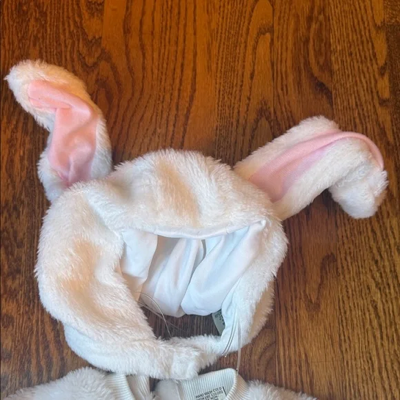 Adorable Toddler  White Fleece Bunny Costume, size 2T-4T - Picture 2 of 10
